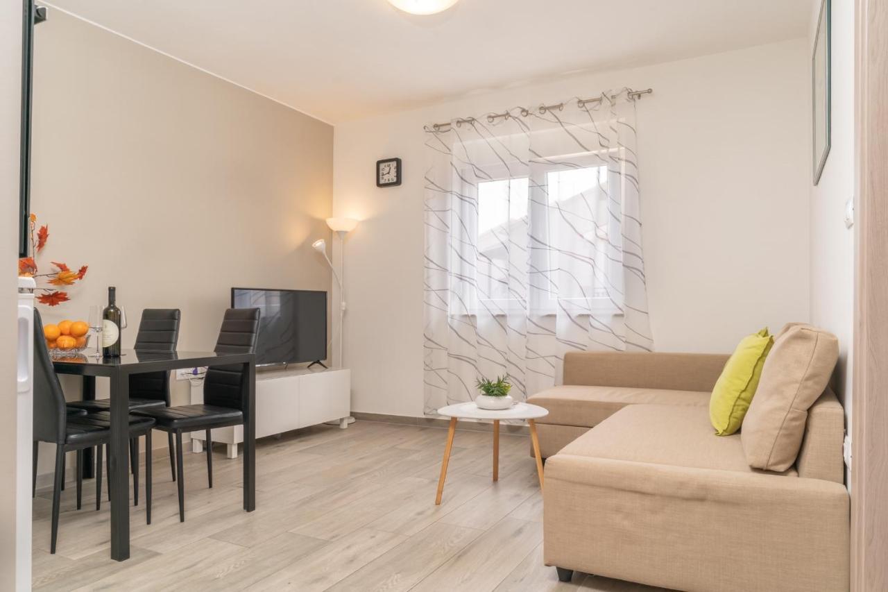 Tomi Apartment Pula